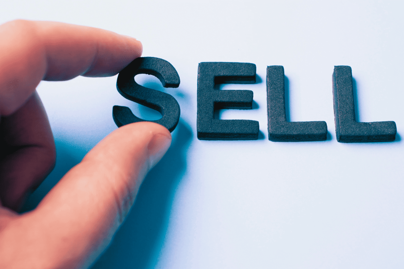 Negotiate Sale of Business and Legal Documentation